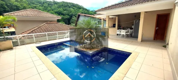 Casa de Condomínio com 3 Quartos à venda, 663m² no Itaipu, Niterói