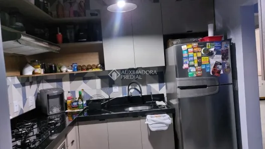 Apartamento com 2 Quartos à venda, 48m² no Camaquã, Porto Alegre