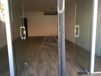 Imóvel Comercial com 3 Quartos para alugar, 198m² no Centro, Campinas