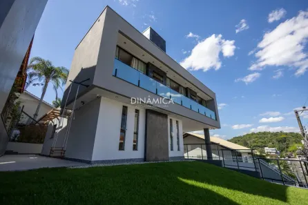 Casa com 3 Quartos à venda, 222m² no Do Salto, Blumenau