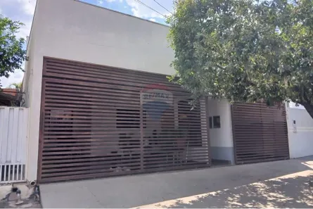 Casa com 3 Quartos à venda, 180m² no Cidade Salmen, Rondonópolis