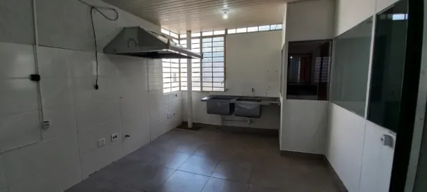 Ponto Comercial para alugar, 180m² no Caiçaras, Belo Horizonte