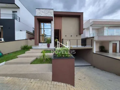 Casa de Condomínio com 3 Quartos à venda, 198m² no Bandeira Branca, Jacareí
