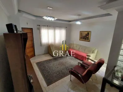 Sobrado com 3 Quartos à venda, 220m² no Vila Valparaíso, Santo André