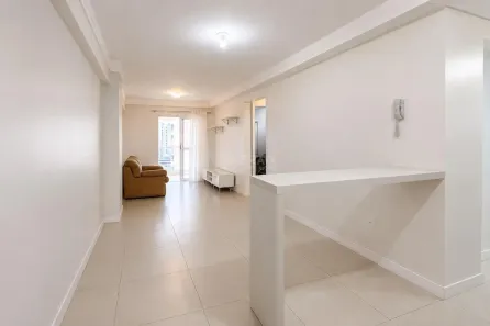 Apartamento com 2 Quartos para alugar, 79m² no Centro, Itajaí