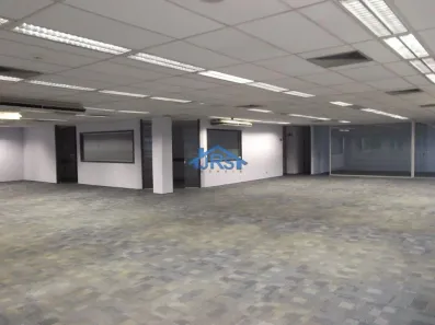Sala Comercial para alugar, 1040m² no Dezoito do Forte Empresarial/Alphaville., Barueri