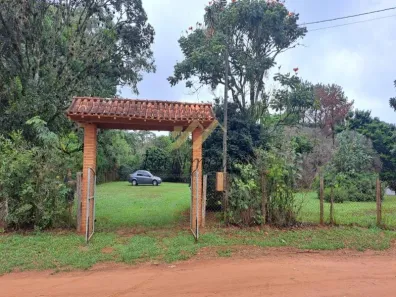 Fazenda/Sítio com 3 Quartos à venda, 120m² no Encontro Valparaíso I, São Carlos