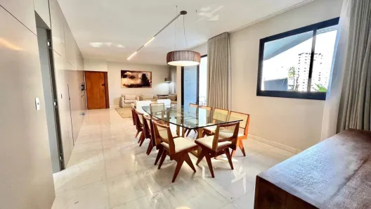Apartamento com 4 Quartos para alugar, 190m² no Belvedere, Belo Horizonte
