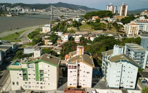 Apartamento com 3 Quartos à venda, 100m² no Estreito, Florianópolis