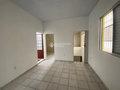 Casa com 2 Quartos para alugar, 82m² no Centro, Florianópolis