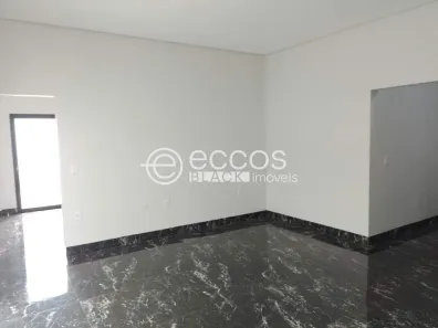 Casa de Condomínio com 3 Quartos à venda, 221m² no Granja Marileusa, Uberlândia