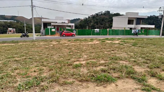 Lote/Terreno à venda, 242m² no Casa de Pedra, Volta Redonda