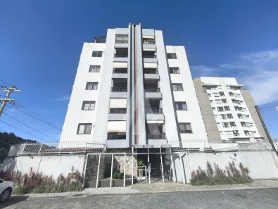 Apartamento com 3 Quartos para alugar, 127m² no Glória, Joinville