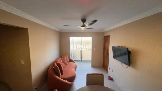 Apartamento com 3 Quartos à venda, 70m² no Segismundo Pereira, Uberlândia