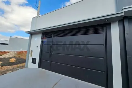 Casa com 2 Quartos para alugar, 120m² no Lívia, Botucatu