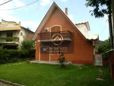 Casa de Condomínio com 3 Quartos à venda, 250m² no Badu, Niterói