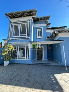 Casa com 3 Quartos à venda, 210m² no Piratininga, Niterói