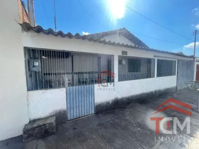 Casa com 3 Quartos à venda, 135m² no Setor Central, Hidrolândia