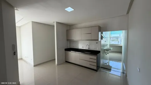 Apartamento com 3 Quartos para alugar, 100m² no , Guanambi
