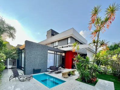 Sobrado com 3 Quartos à venda, 328m² no Alphaville Flamboyant Residencial Araguaia, Goiânia