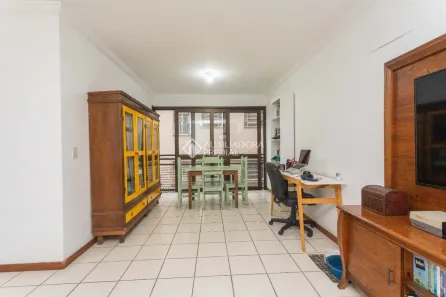 Apartamento com 2 Quartos à venda, 86m² no Floresta, Porto Alegre