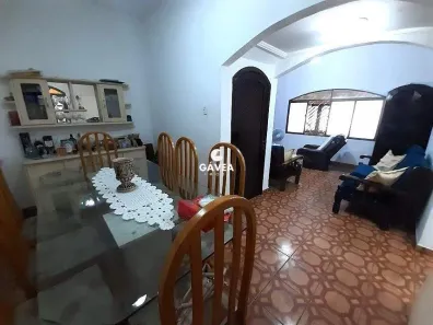 Sobrado com 3 Quartos à venda, 173m² no Centro, São Vicente