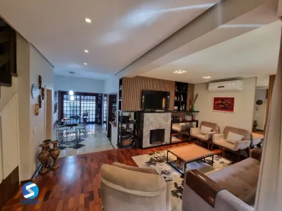 Casa de Condomínio com 3 Quartos à venda, 135m² no Cavalhada, Porto Alegre