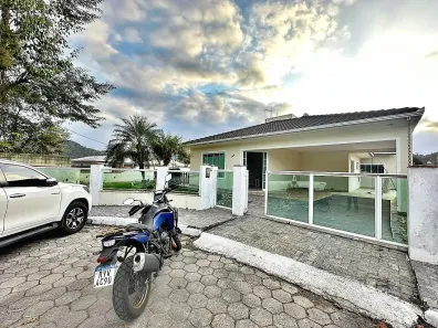 Casa com 3 Quartos à venda, 240m² no São Sebastião, Palhoça