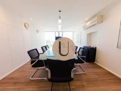 Sala Comercial à venda, 200m² no Vila Olímpia, São Paulo