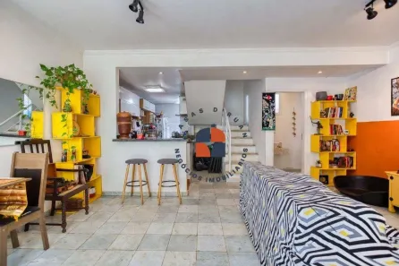 Casa de Condomínio com 2 Quartos à venda, 198m² no Vila Ipojuca, São Paulo