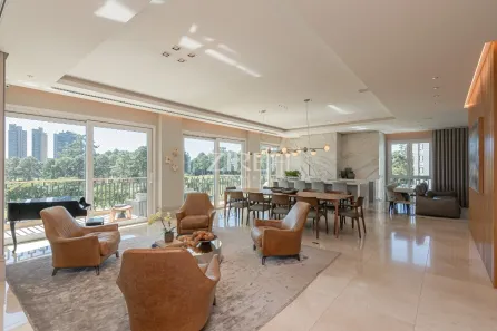 Apartamento com 4 Quartos à venda, 356m² no Hugo Lange, Curitiba