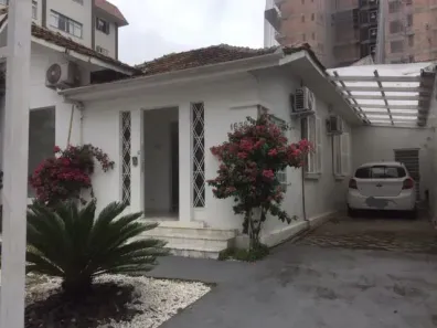 Imóvel Comercial com 7 Quartos para alugar, 200m² no Bigorrilho, Curitiba