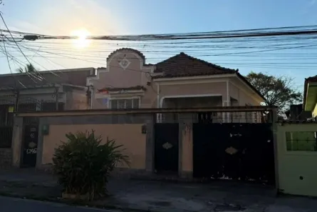 Casa com 2 Quartos à venda, 40m² no Bento Ribeiro, Rio de Janeiro