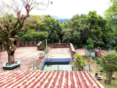 Casa com 4 Quartos à venda, 1200m² no Ipê, Nova Lima