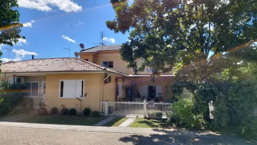 Casa de Condomínio com 3 Quartos à venda, 212m² no Tamandaré, Esteio