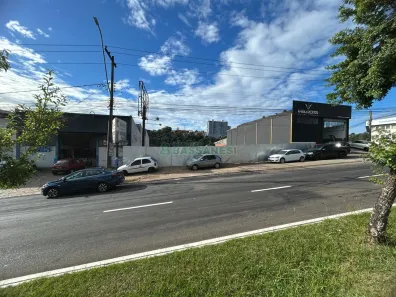 Ponto Comercial para alugar, 1800m² no Universitário, Caxias do Sul