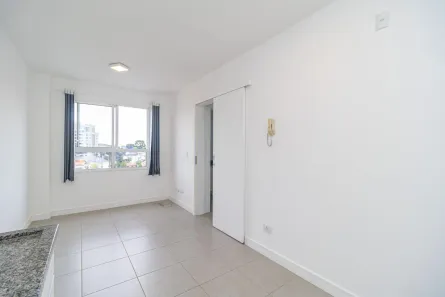 Apartamento com 1 Quarto para alugar, 40m² no Cristo Rei, Curitiba