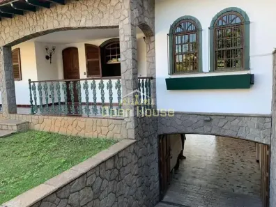 Casa com 4 Quartos à venda, 480m² no Laranjal, Volta Redonda