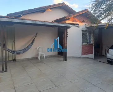 Casa com 4 Quartos à venda, 200m² no Alípio de Melo, Belo Horizonte