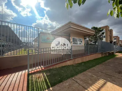 Apartamento com 2 Quartos para alugar, 48m² no Floresta, Cascavel