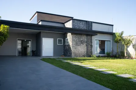 Casa com 3 Quartos à venda, 220m² no Capão Raso, Curitiba