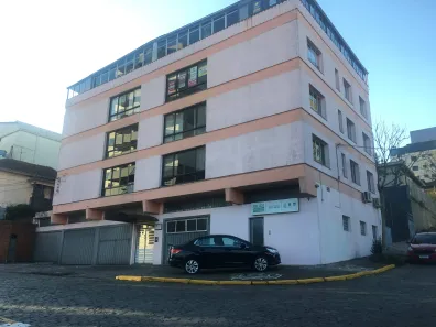 Apartamento com 3 Quartos para alugar, 276m² no Rio Branco, Caxias do Sul