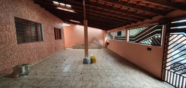 Imóvel Comercial com 3 Quartos à venda, 240m² no Jardim Santa Lúcia, Campinas