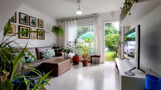 Sobrado com 2 Quartos à venda, 75m² no Forquilhas, São José