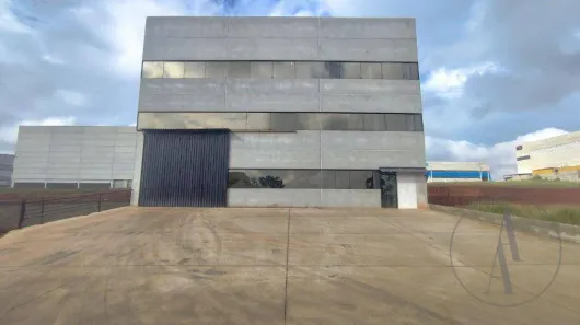 Galpão/Depósito/Armazém para alugar, 914m² no Iporanga, Sorocaba