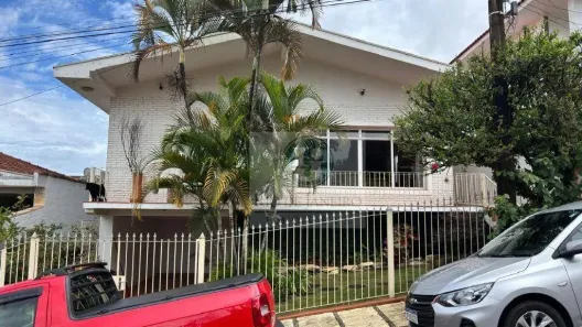 Casa com 2 Quartos à venda, 175m² no Jardim dos Estados, Poços de Caldas