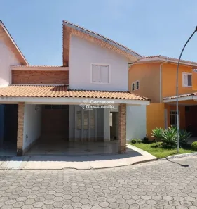 Casa de Condomínio com 3 Quartos para alugar, 150m² no Jardim Santa Maria, Jacareí