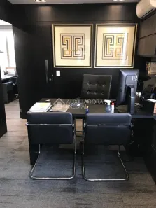 Sala Comercial à venda, 66m² no Menino Deus, Porto Alegre