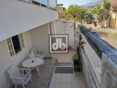 Casa de Condomínio com 3 Quartos à venda, 380m² no Freguesia (Jacarepaguá), Rio de Janeiro