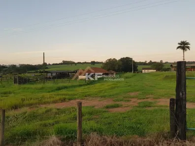 Fazenda/Sítio com 3 Quartos à venda, 2122800m² no Área Rural de Cajuru, Cajuru